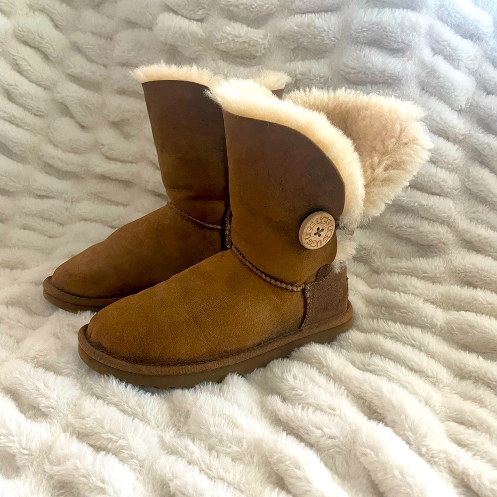 UGG Mini Bailey Boots